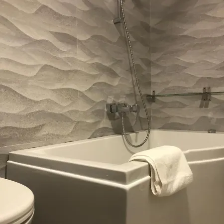 Bed & Breakfast Tang Home-bordeaux Hyper Centre