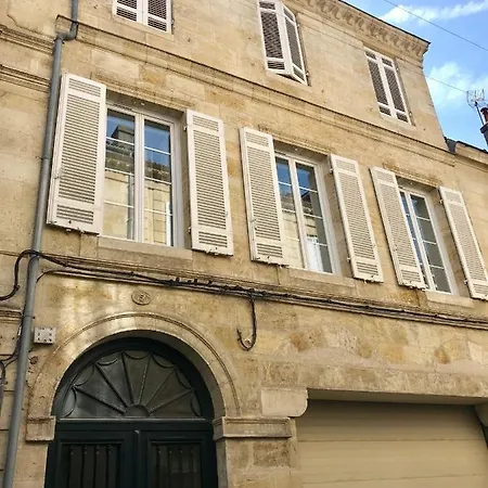 Tang Home-bordeaux Hyper Centre Bed & Breakfast