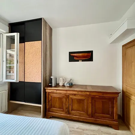 Panzió Tang Home-bordeaux Hyper Centre 3*