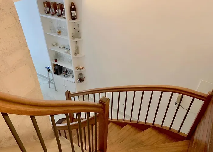 Tang Home-bordeaux Hyper Centre B&B