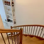 Tang Home-bordeaux Hyper Centre Bed and Breakfast