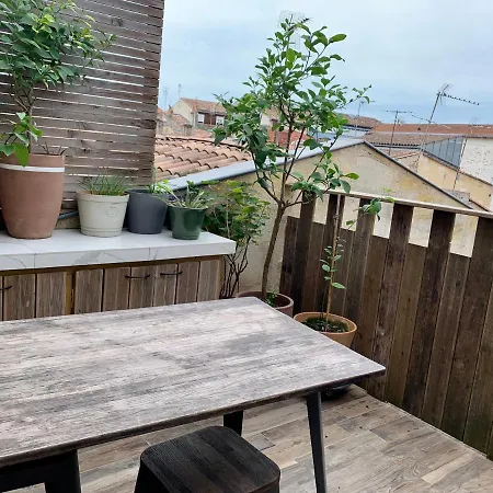 Tang Home-bordeaux Hyper Centre לינה וארוחת בוקר 3*