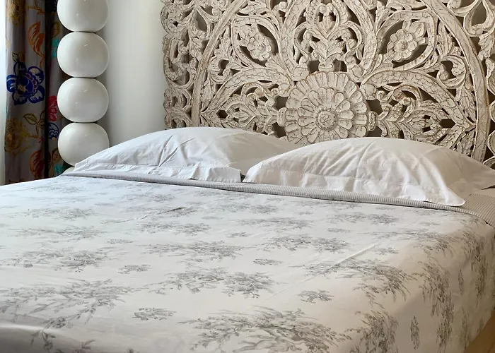 Tang Home-bordeaux Hyper Centre 3* 보르도