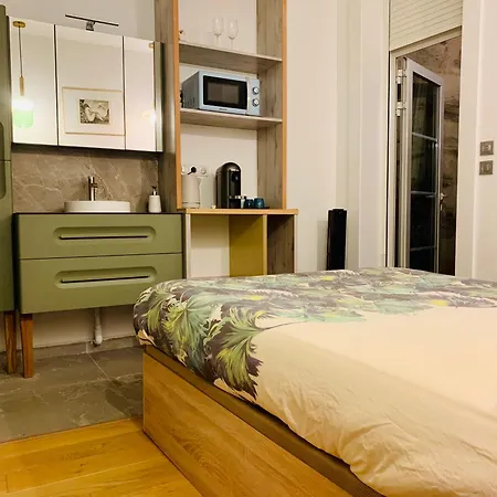 Tang Home-bordeaux Hyper Centre Bed & Breakfast *