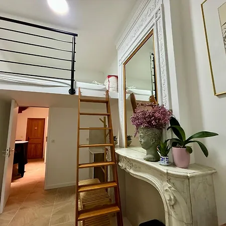Tang Home-bordeaux Hyper Centre B&B 보르도