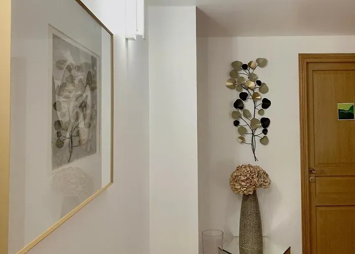 Tang Home-bordeaux Hyper Centre 3* Burdeos